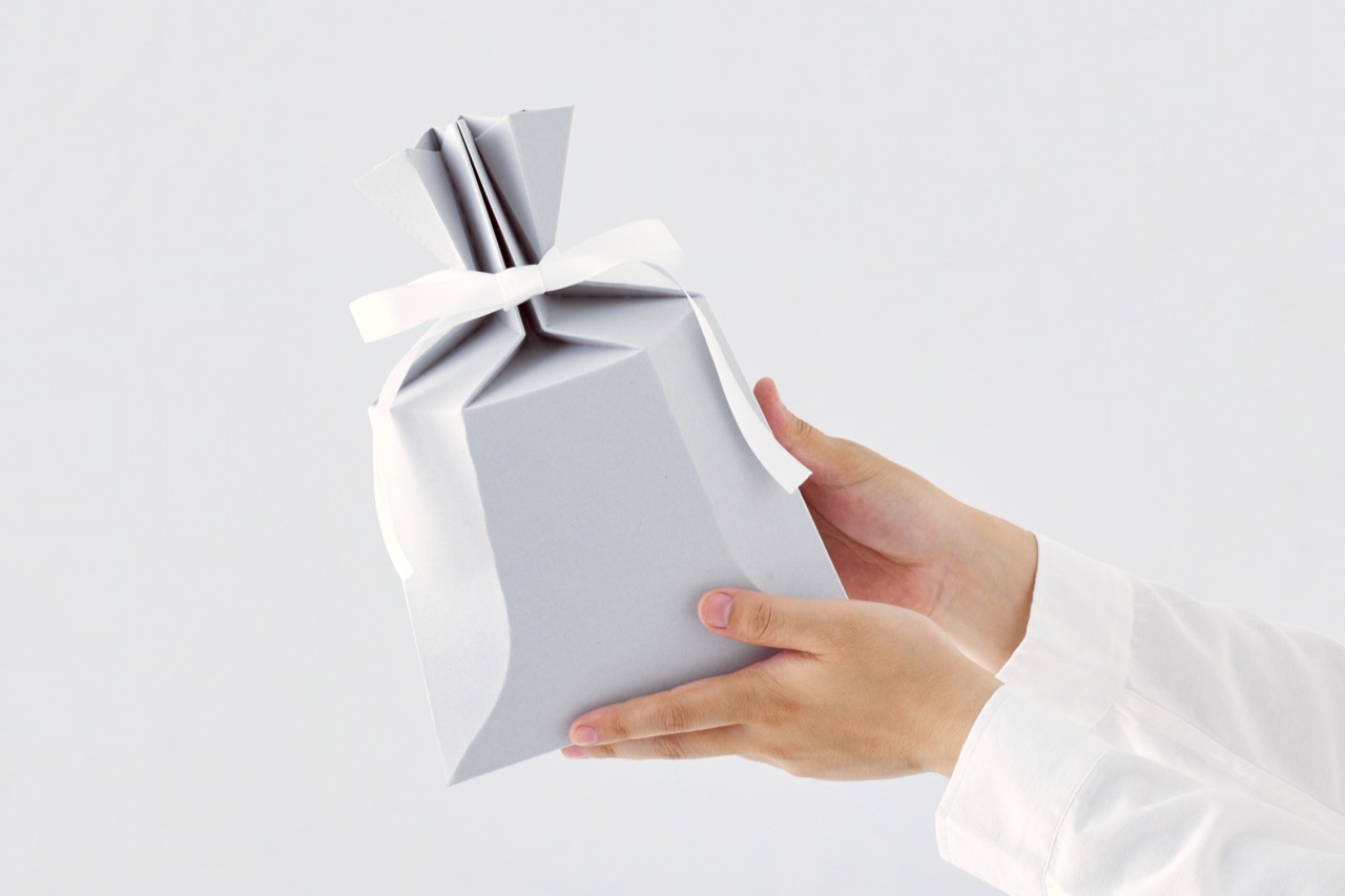 UB02 Present : そのままプレゼントできる紙箱